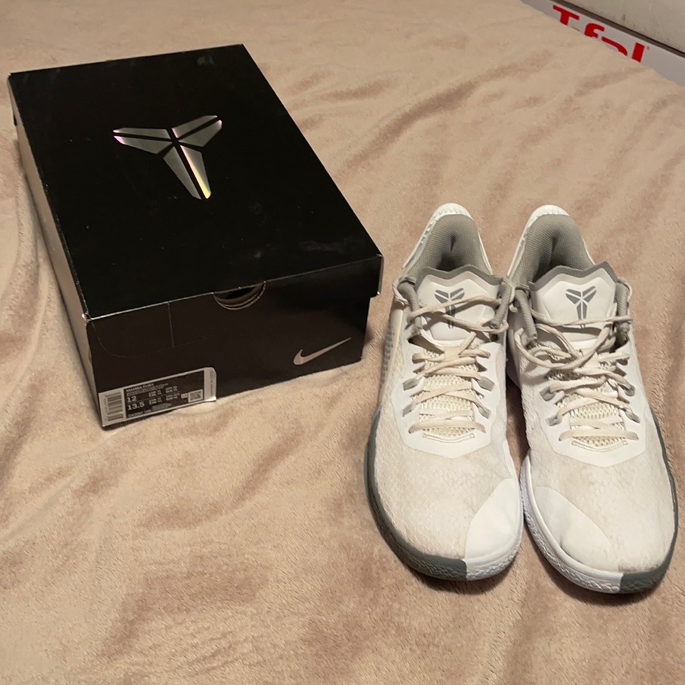 Nike Kobe Mamba Fury. Size 12